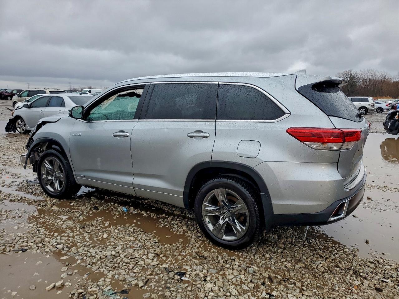 2017 TOYOTA Highlander Hybrid