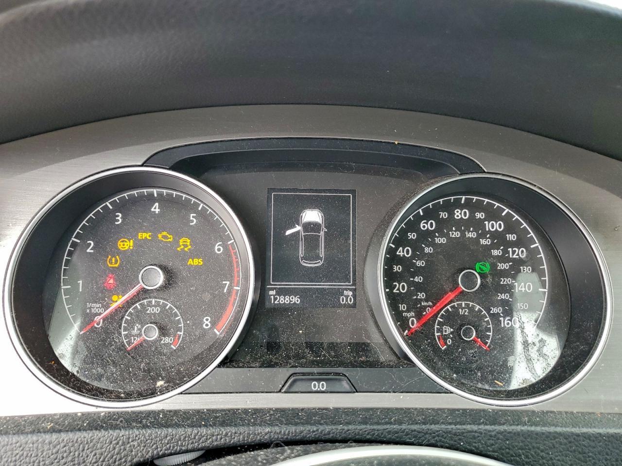 2015 VOLKSWAGEN GOLF