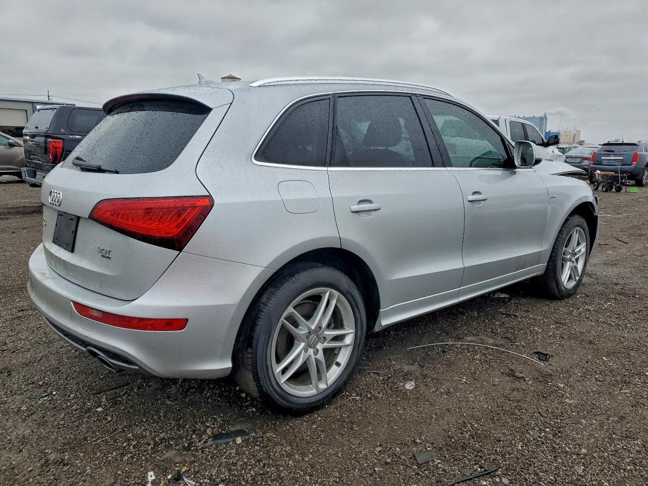 2014 AUDI Q5