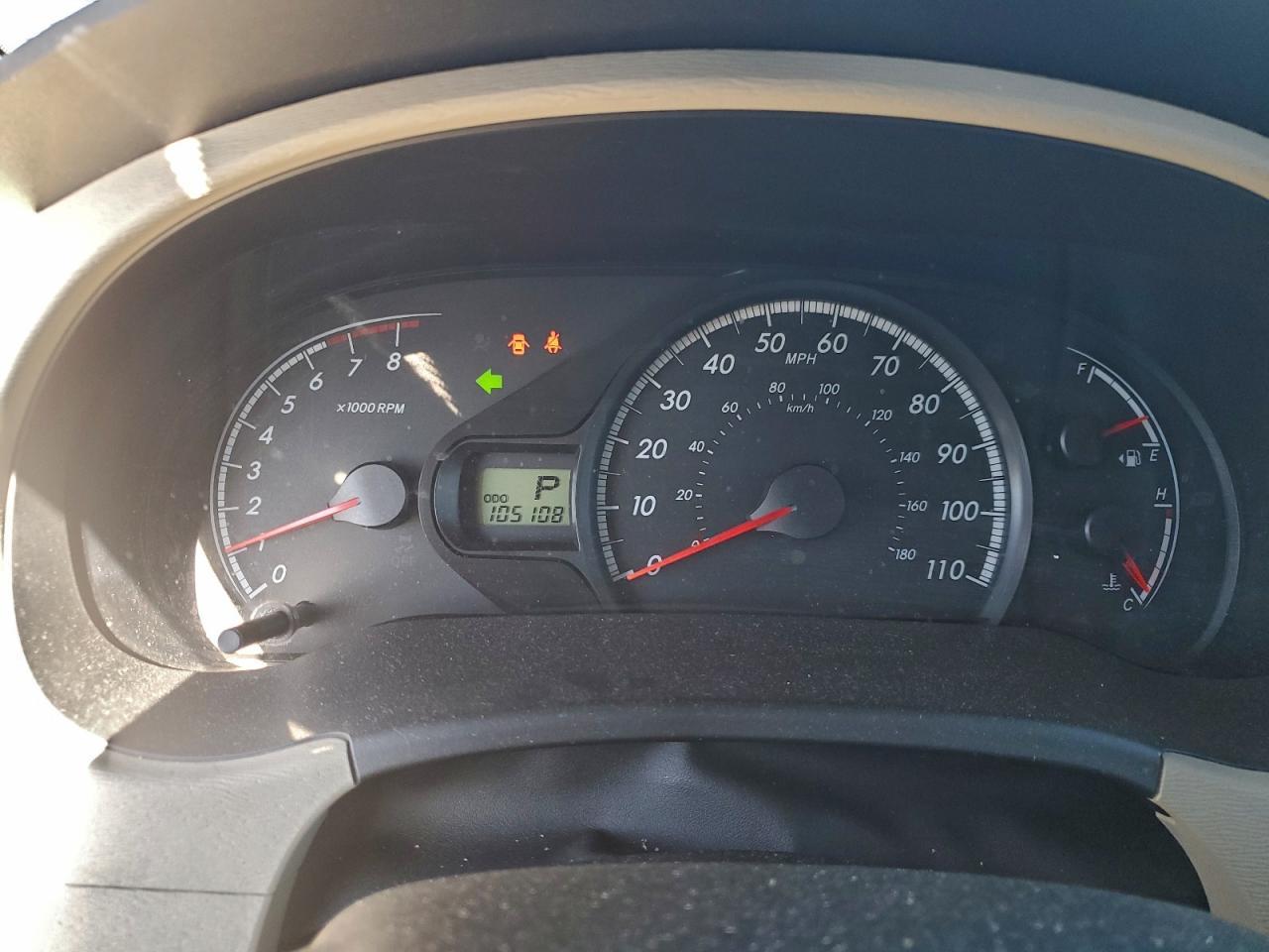 2011 TOYOTA SIENNA