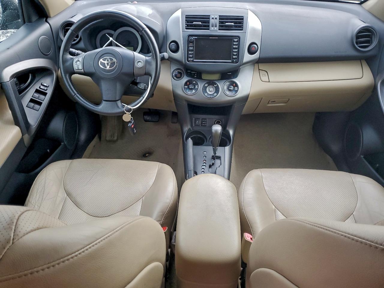 2011 TOYOTA RAV4