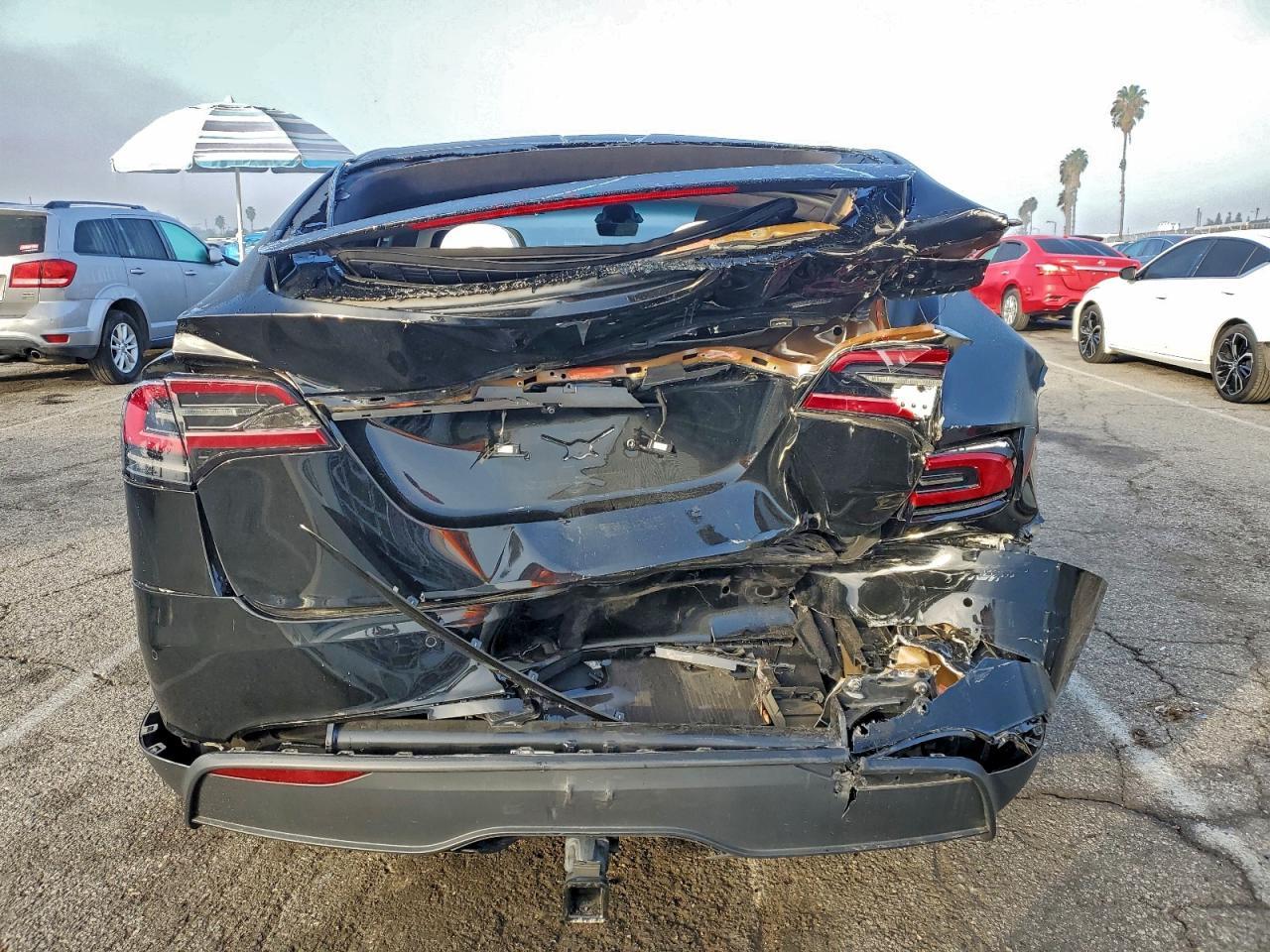 2022 TESLA MODEL X