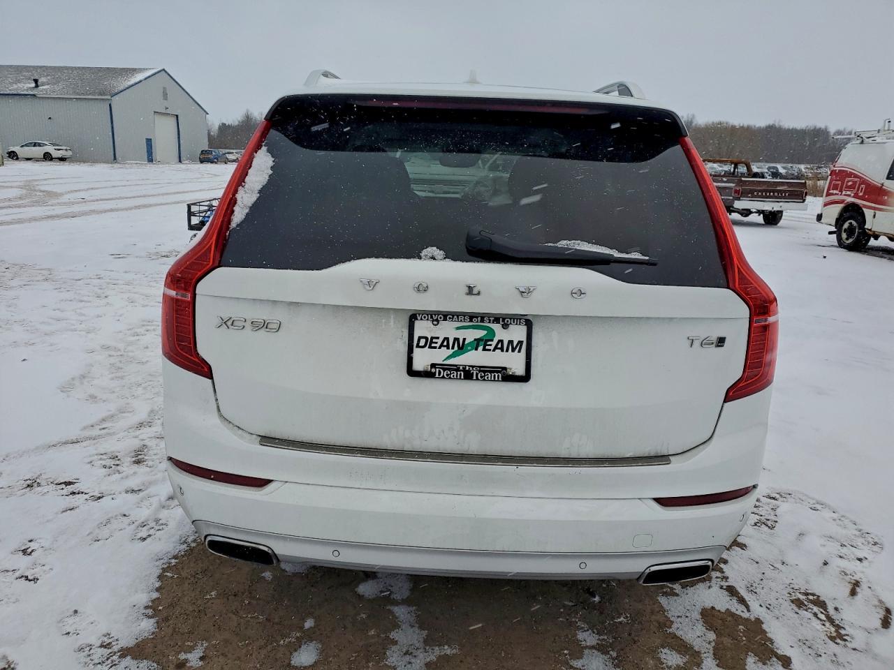 2018 VOLVO XC90