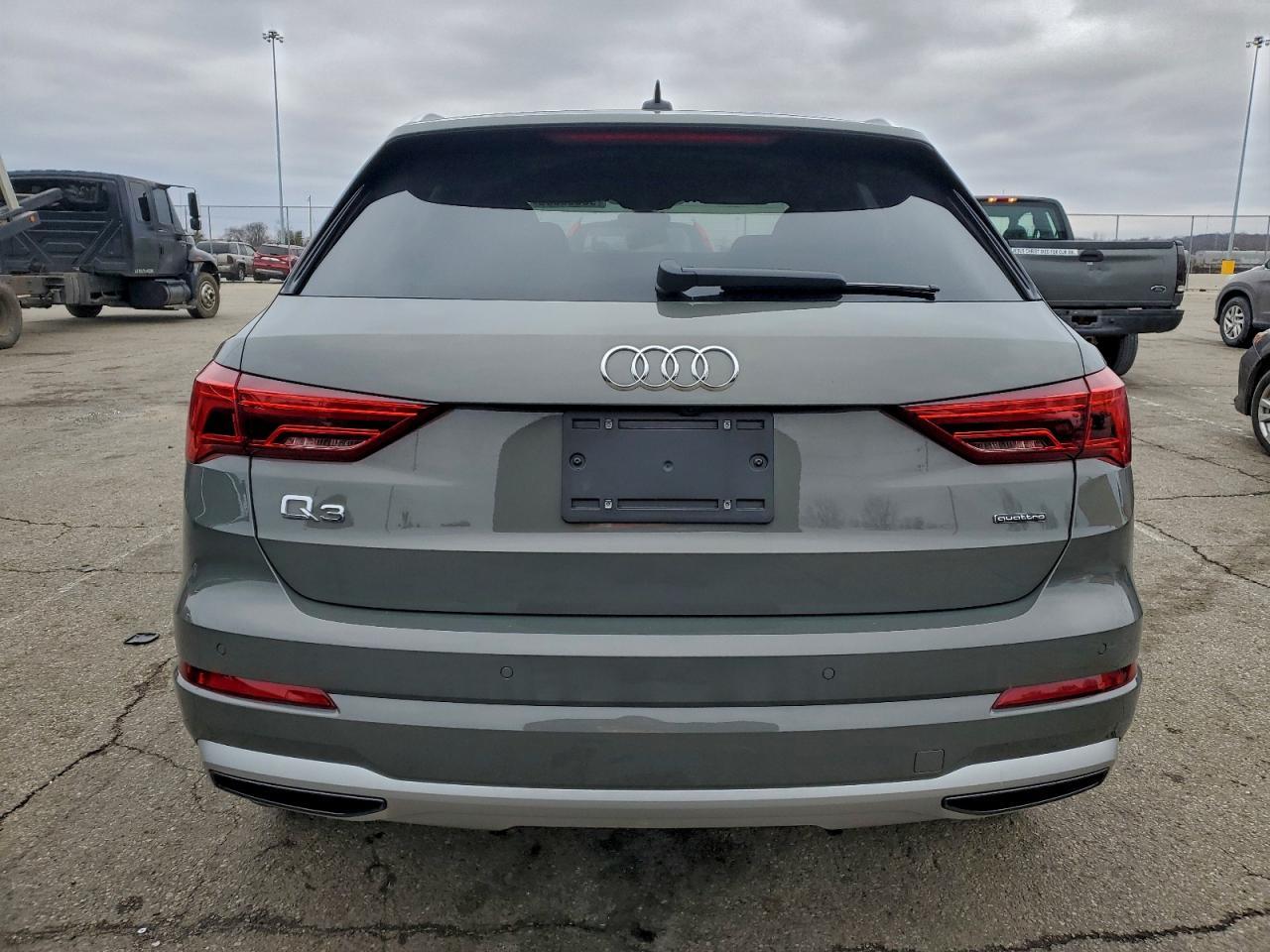2022 AUDI Q3