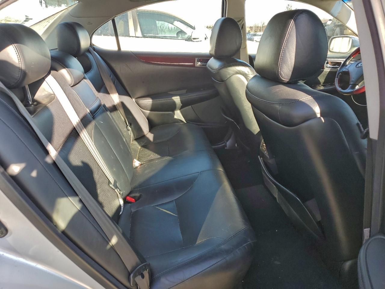 2005 LEXUS ES 330
