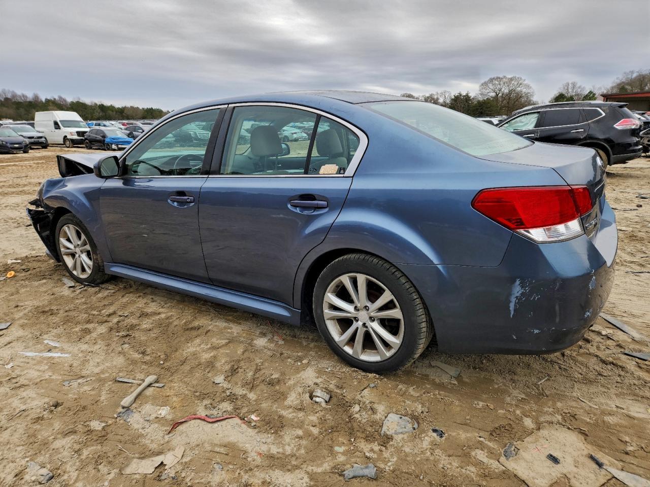 2013 SUBARU Legacy