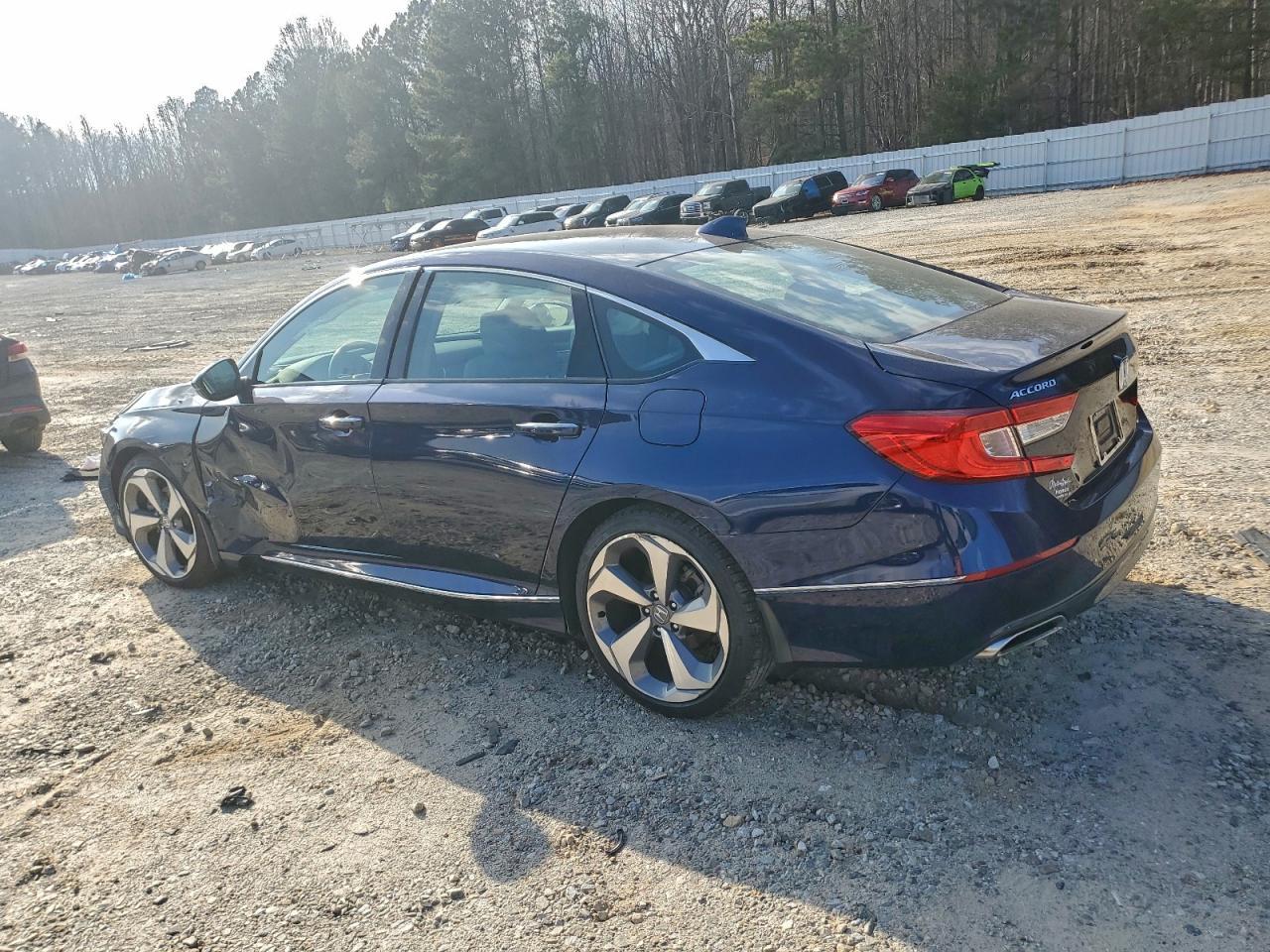 2018 HONDA ACCORD