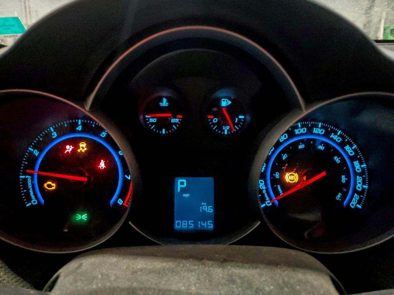 2011 CHEVROLET CRUZE