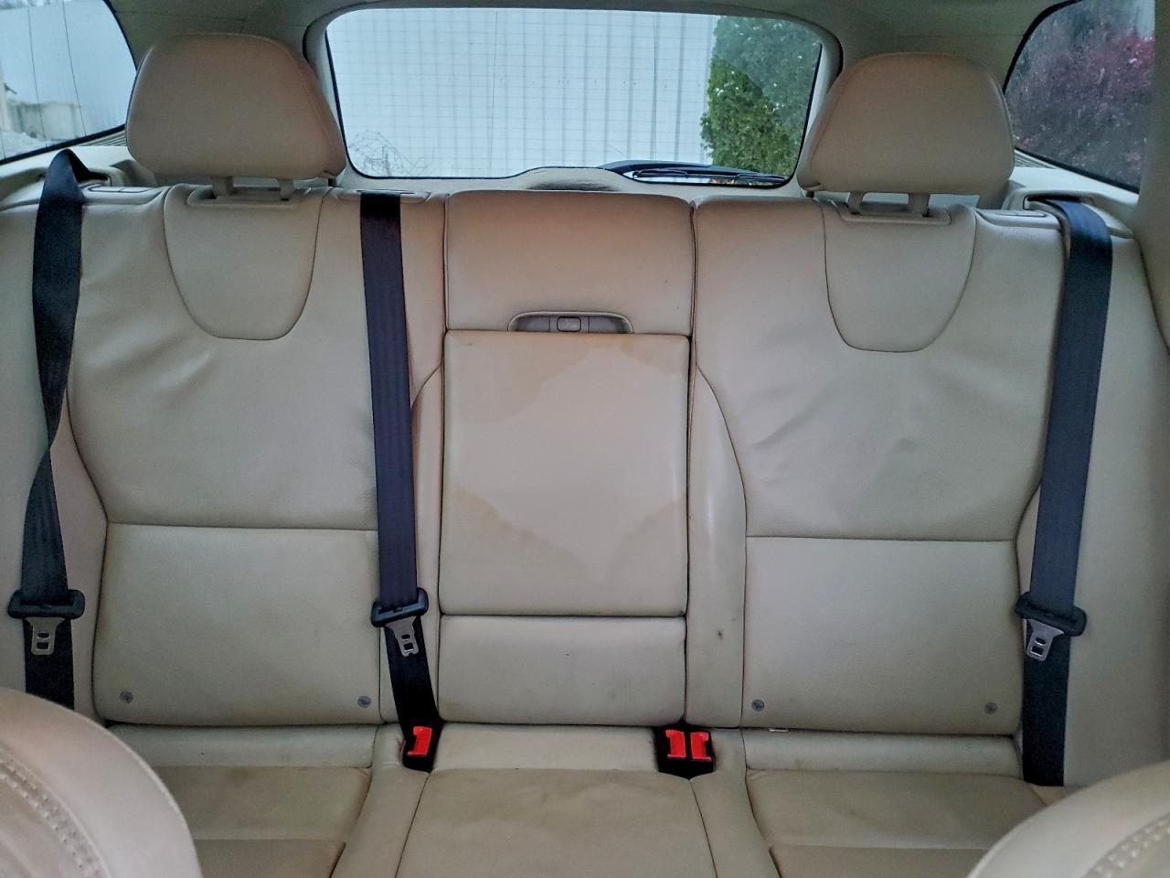 2013 VOLVO XC60
