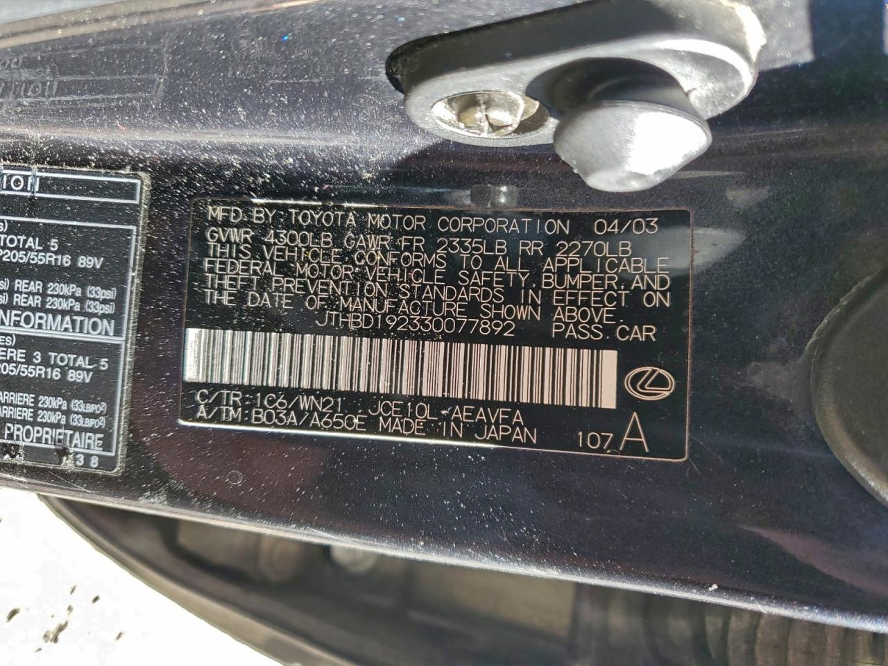 2003 LEXUS IS 300
