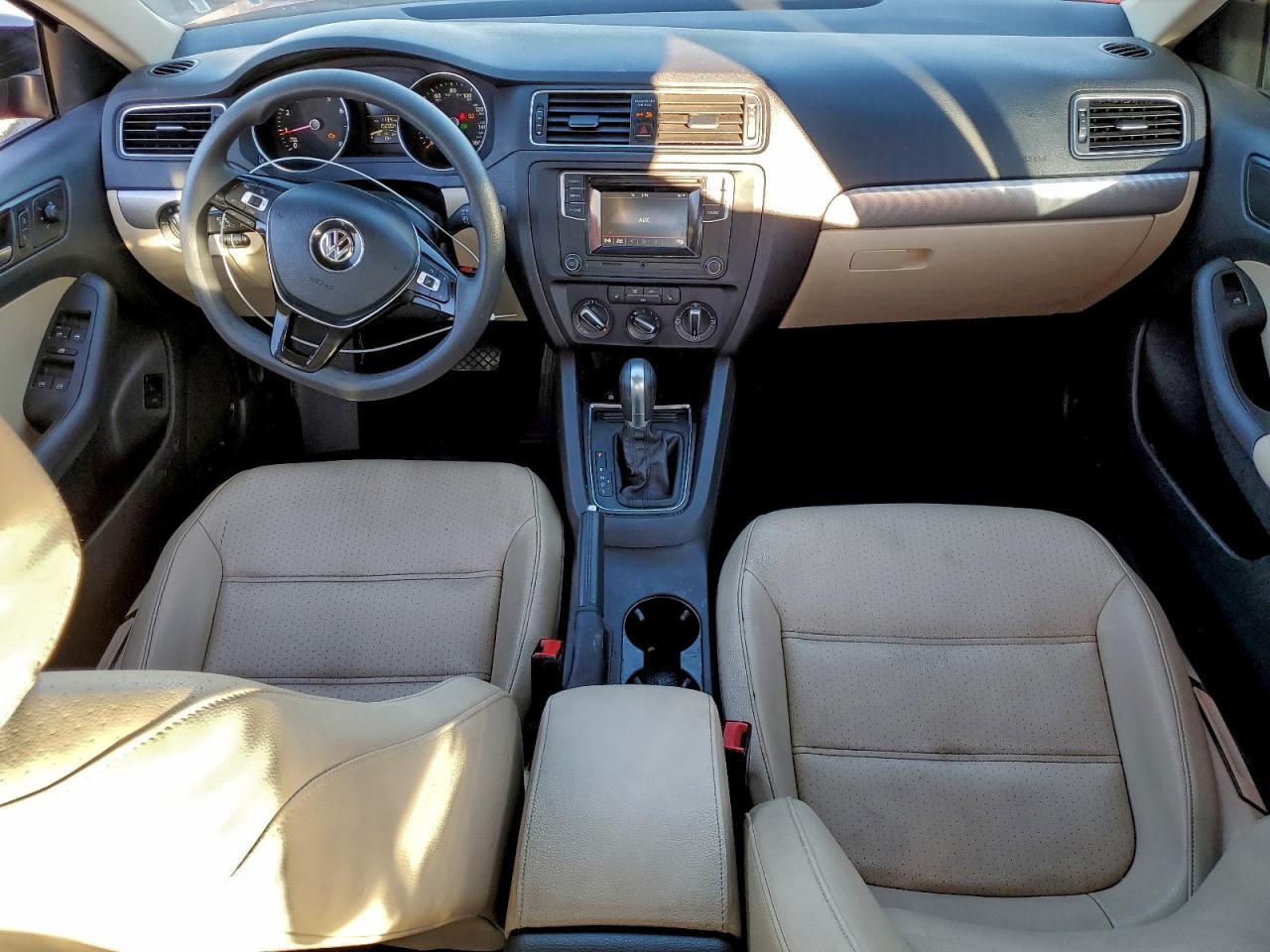2018 VOLKSWAGEN JETTA