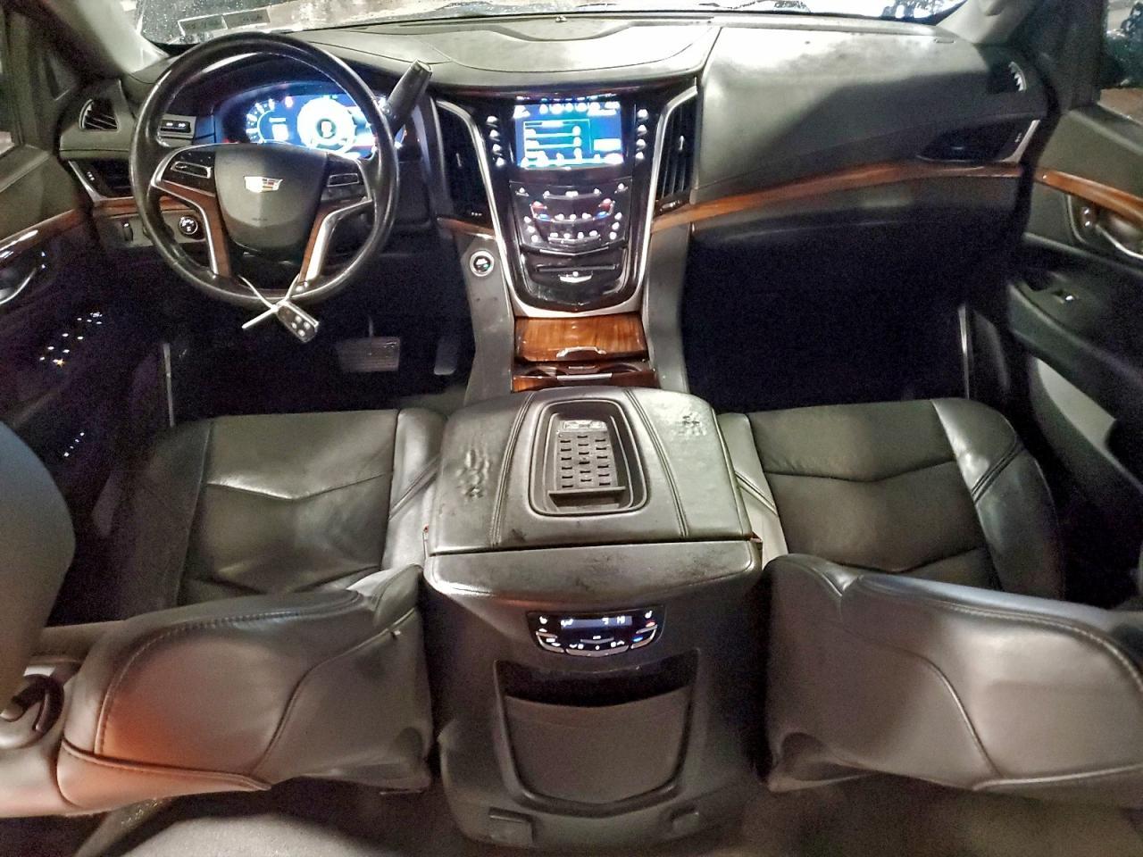 2017 CADILLAC ESCALADE