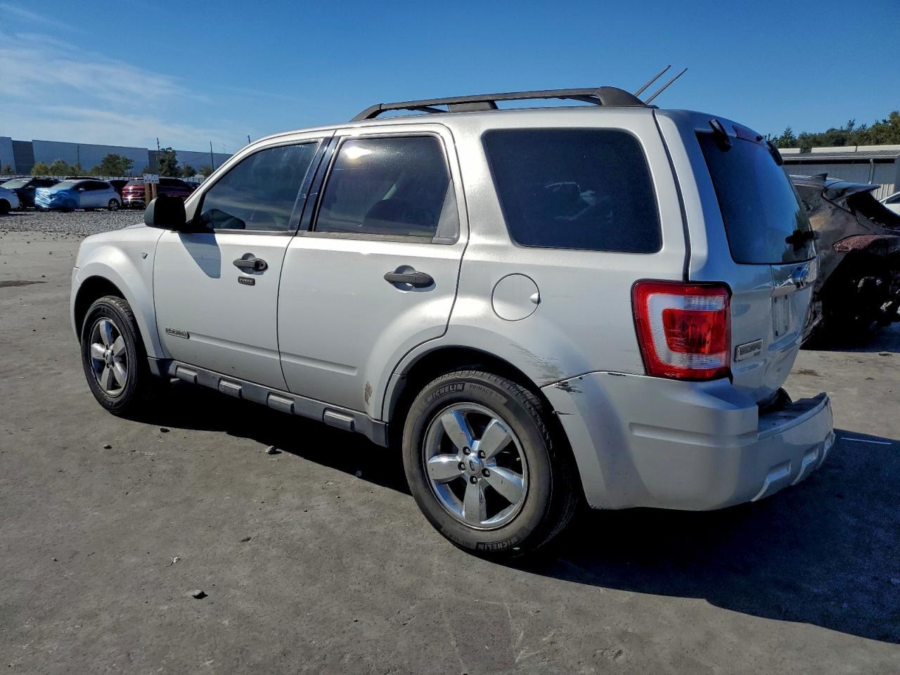 2008 FORD ESCAPE