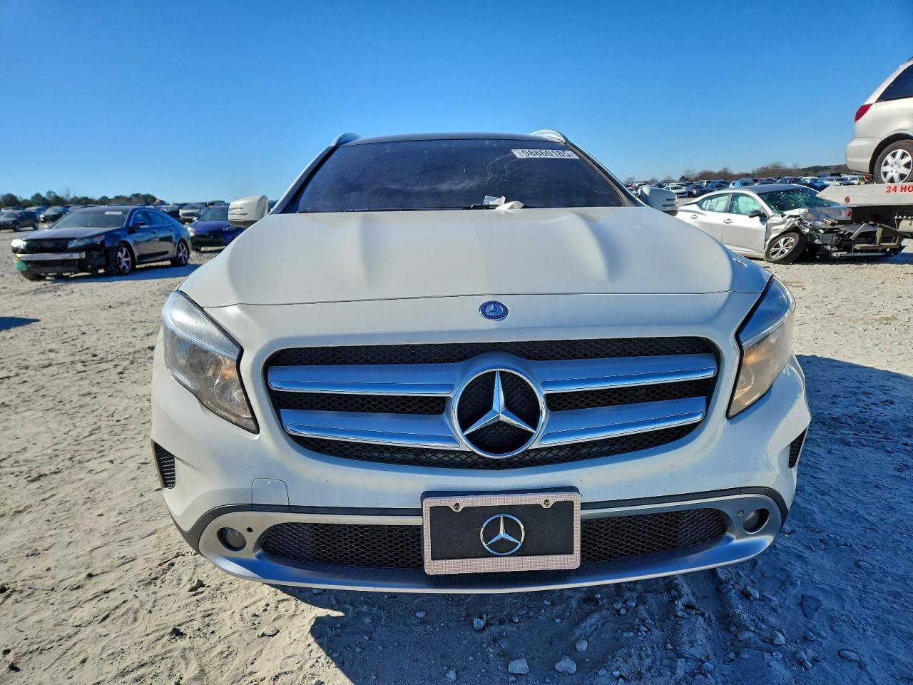 2015 MERCEDES-BENZ GLA-Class