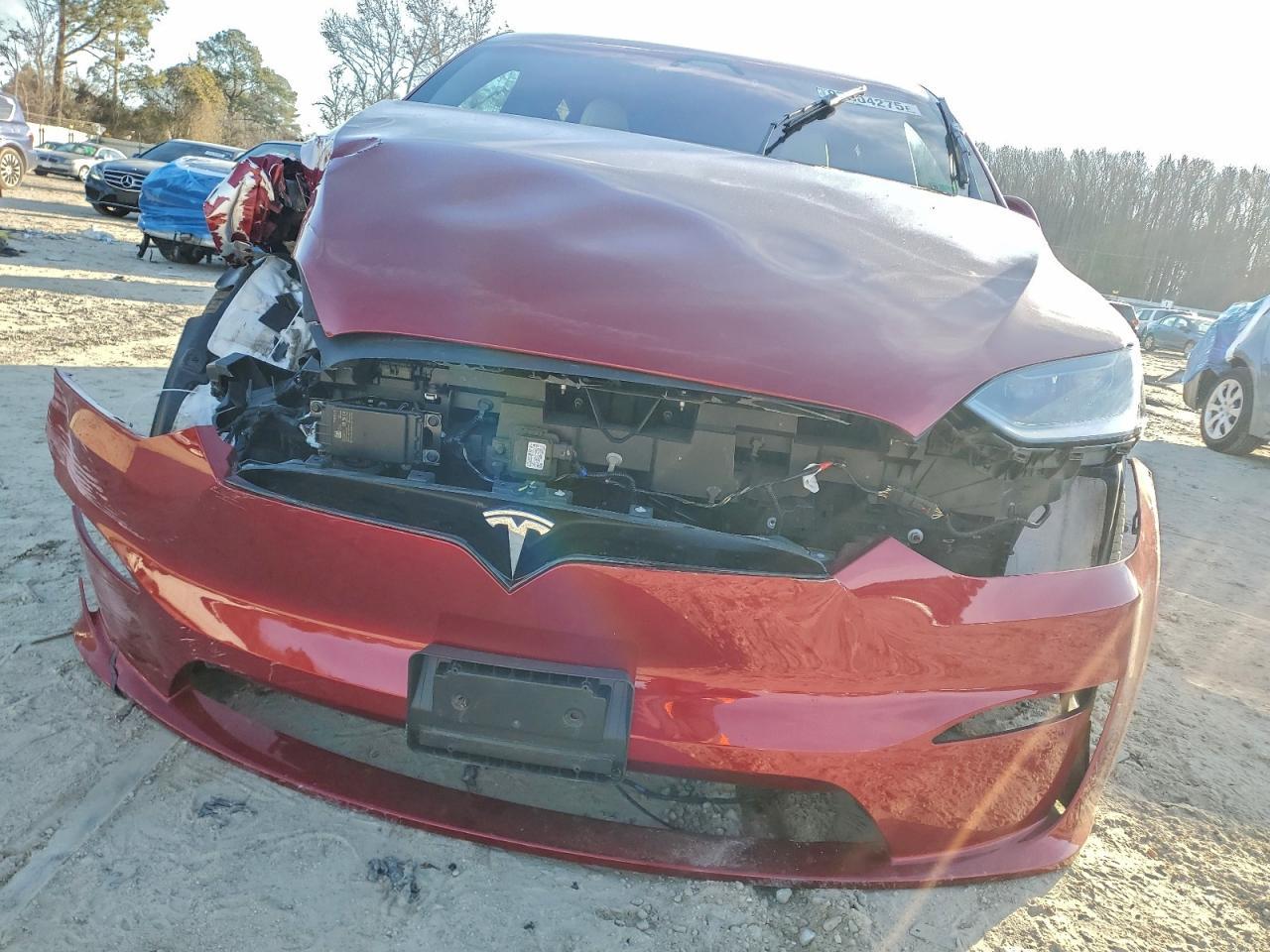 2024 TESLA MODEL X