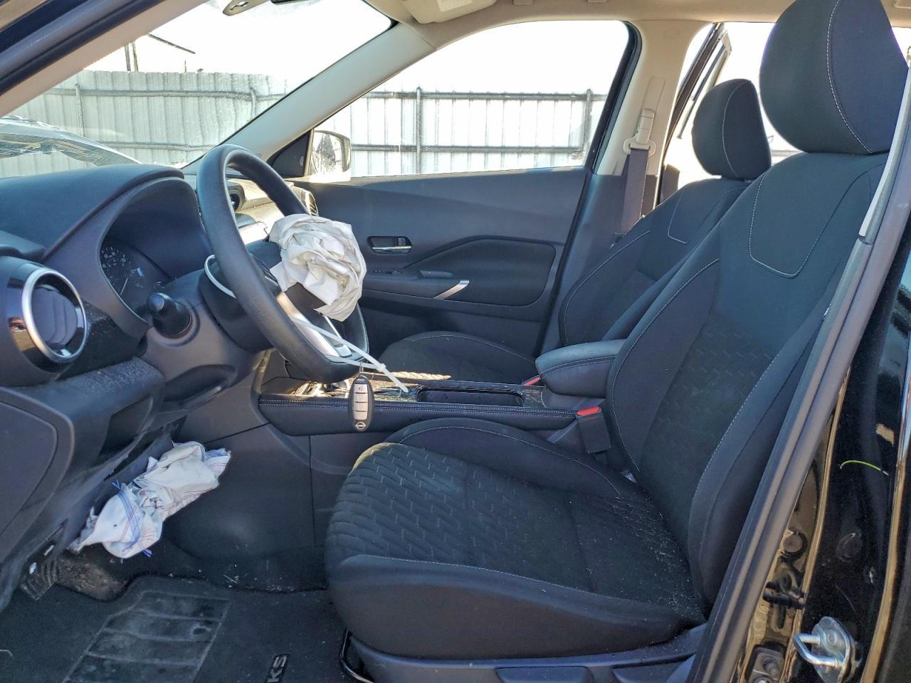2022 NISSAN KICKS