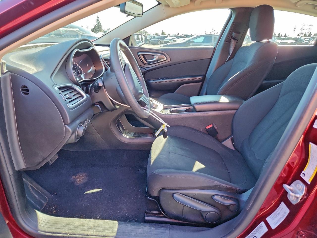 2016 CHRYSLER 200
