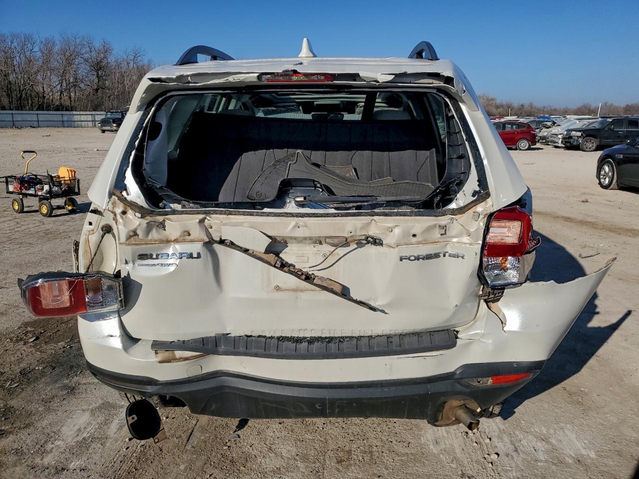 2018 SUBARU FORESTER