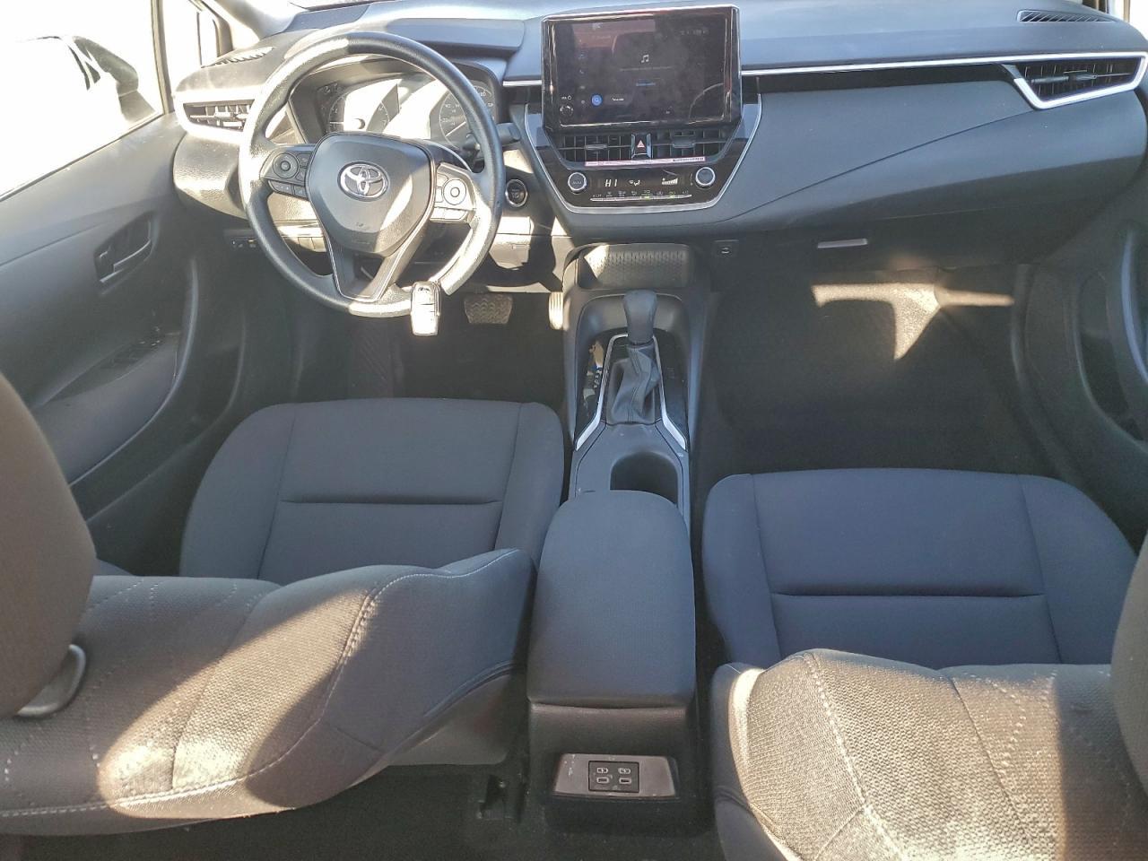 2025 TOYOTA COROLLA