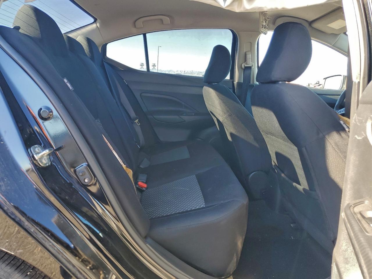 2020 NISSAN VERSA
