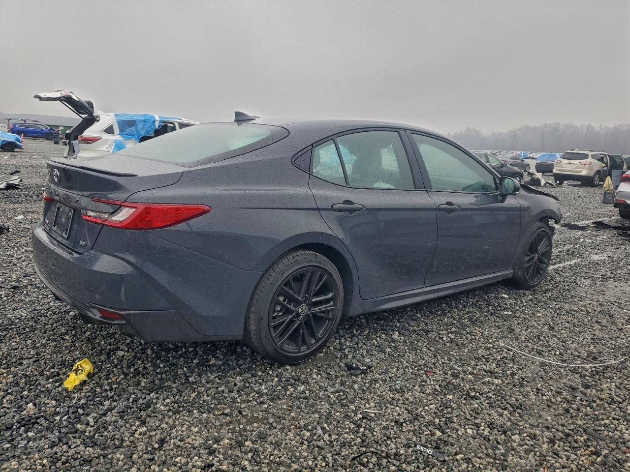 2025 TOYOTA CAMRY
