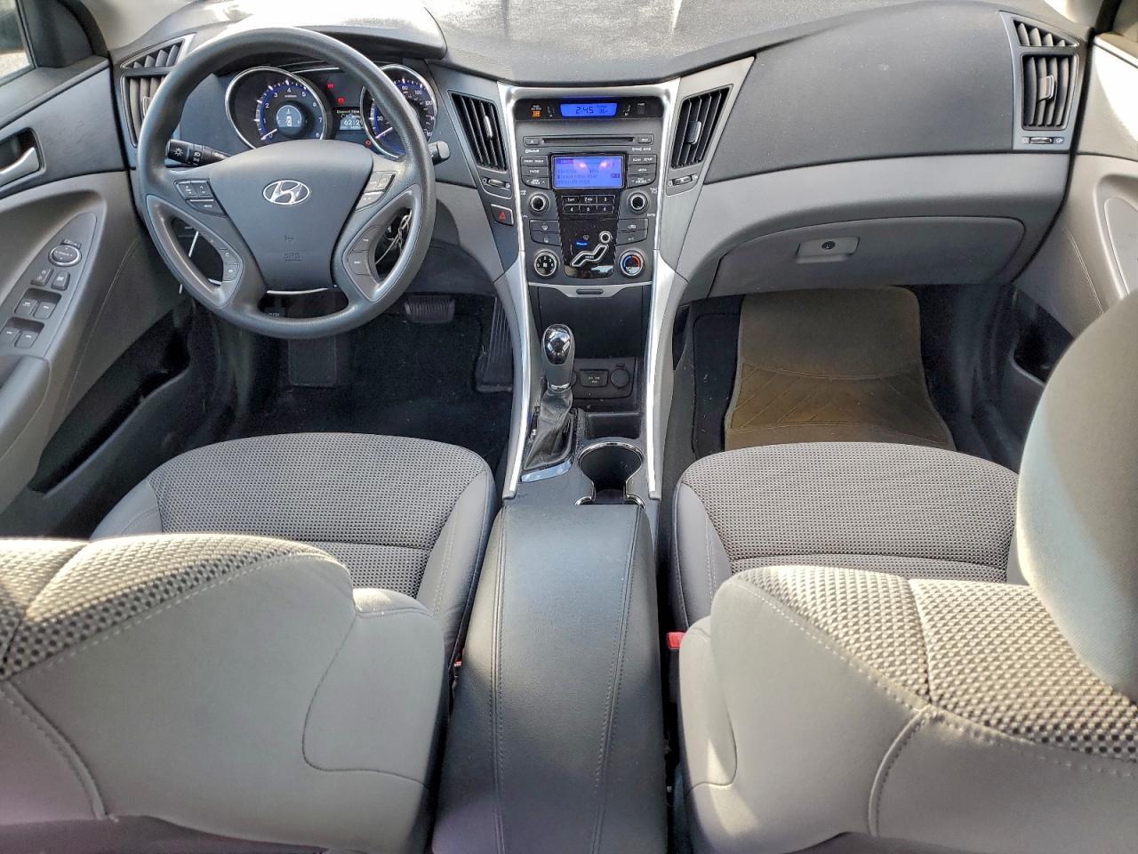 2013 HYUNDAI SONATA