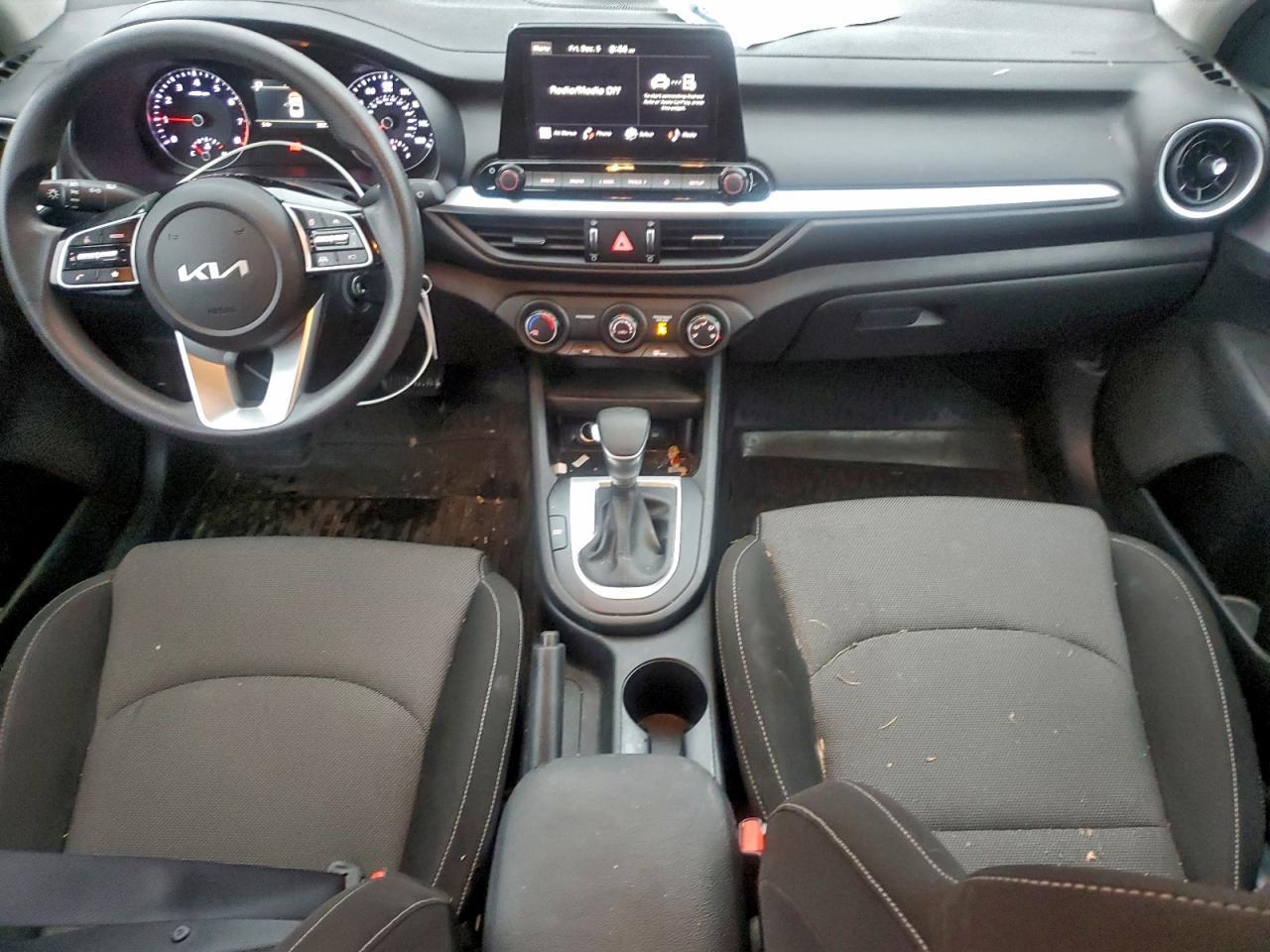 2024 KIA FORTE