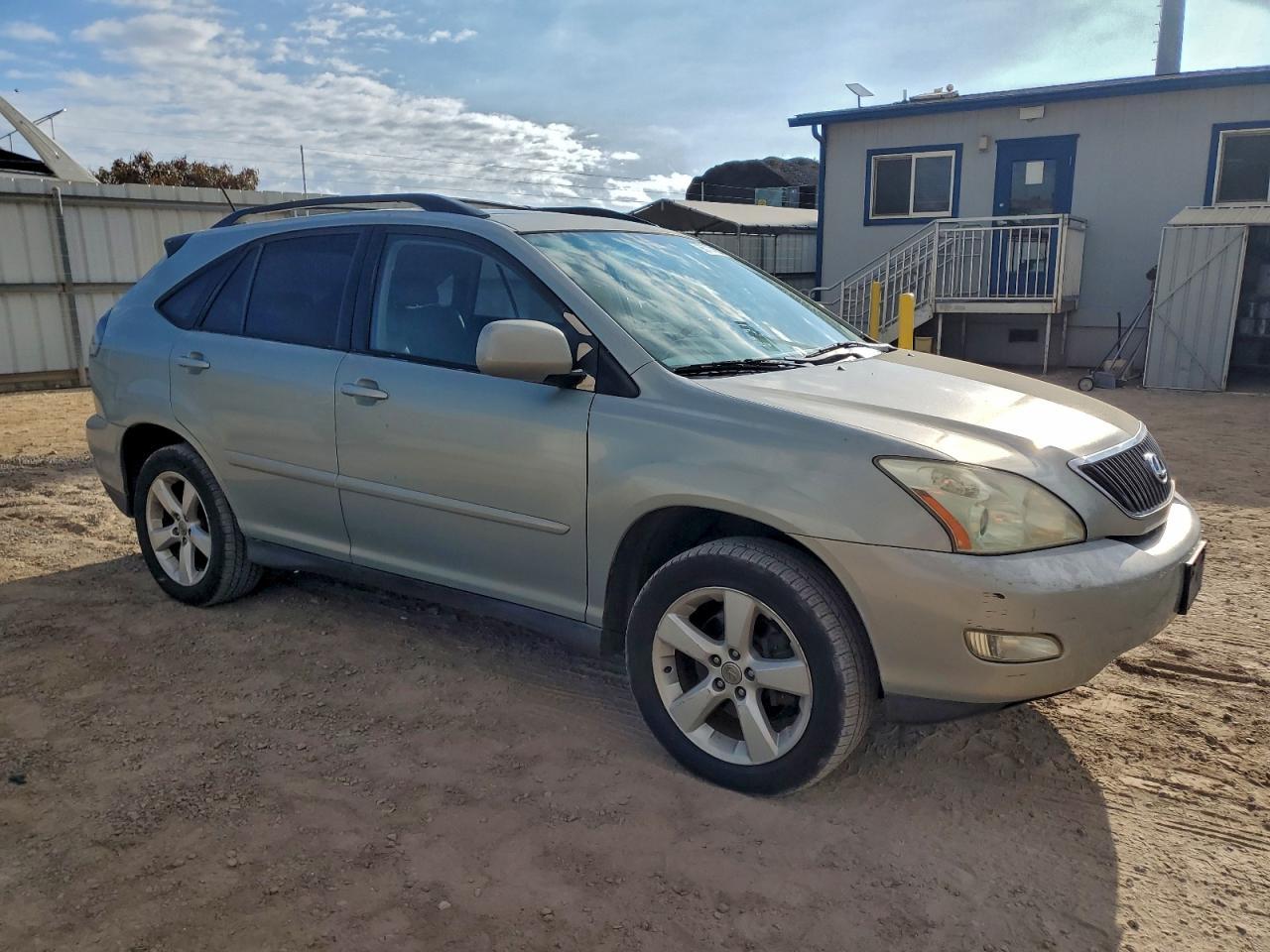 2005 LEXUS Rx 330