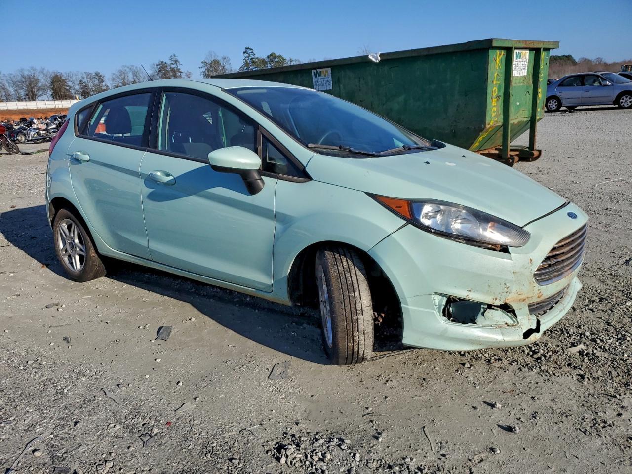 2019 FORD Fiesta