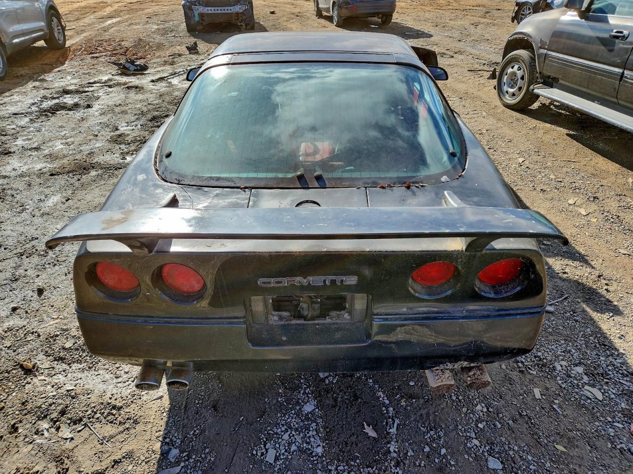 1984 CHEVROLET CORVETTE