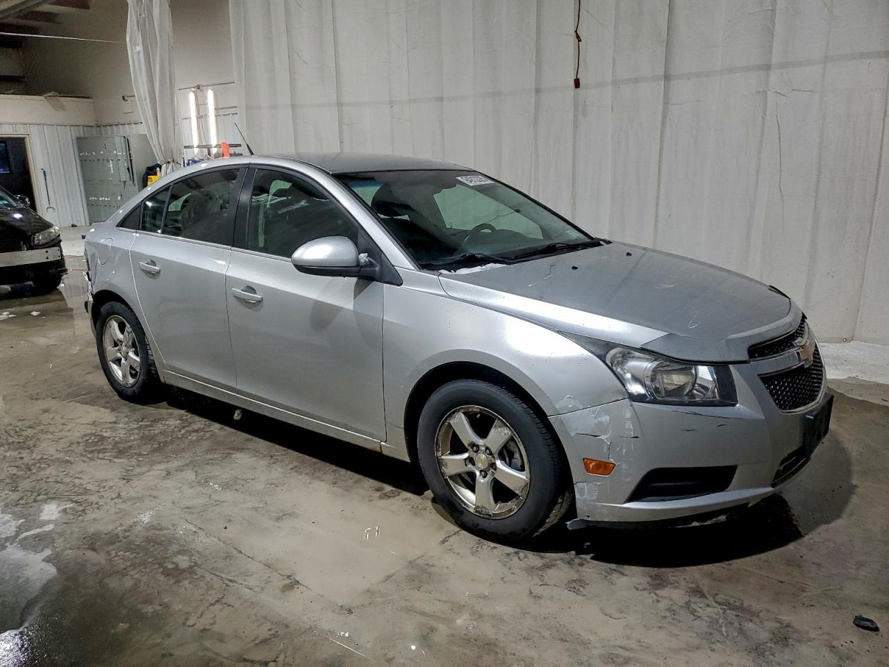 2011 CHEVROLET CRUZE