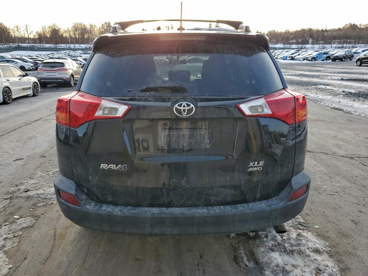 2015 TOYOTA RAV4