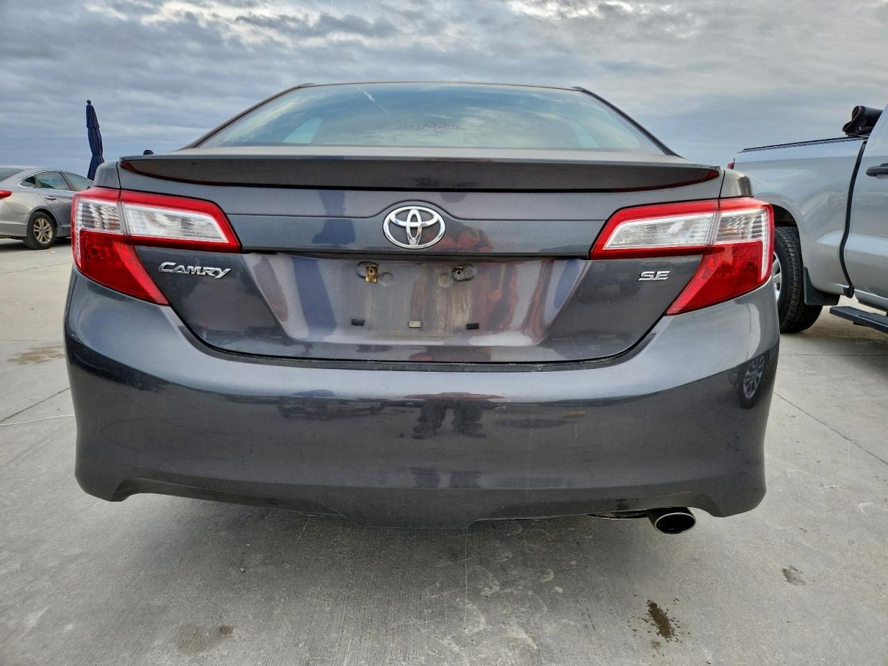 2013 TOYOTA CAMRY