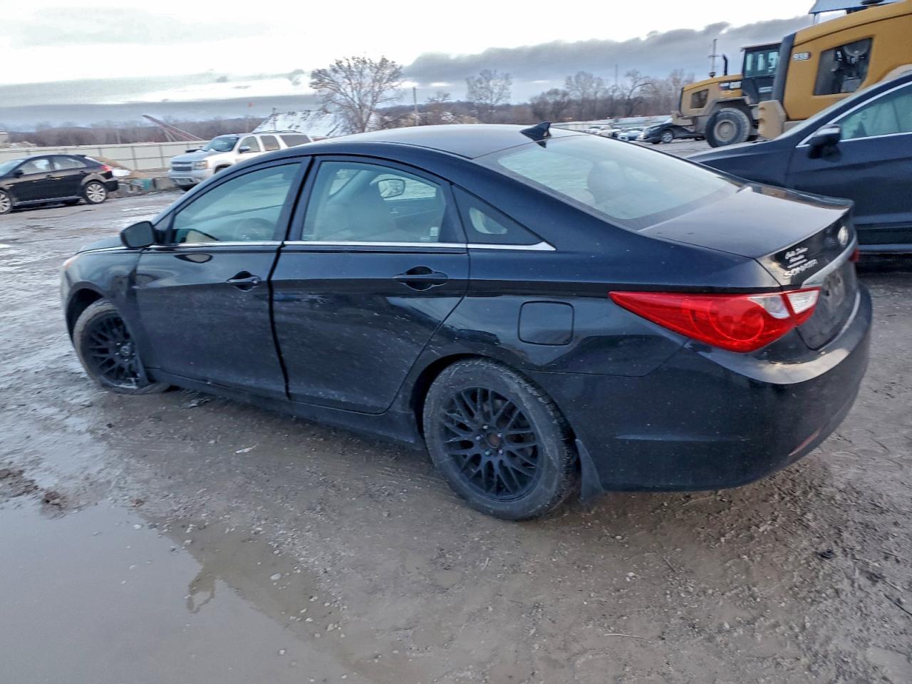 2013 HYUNDAI SONATA