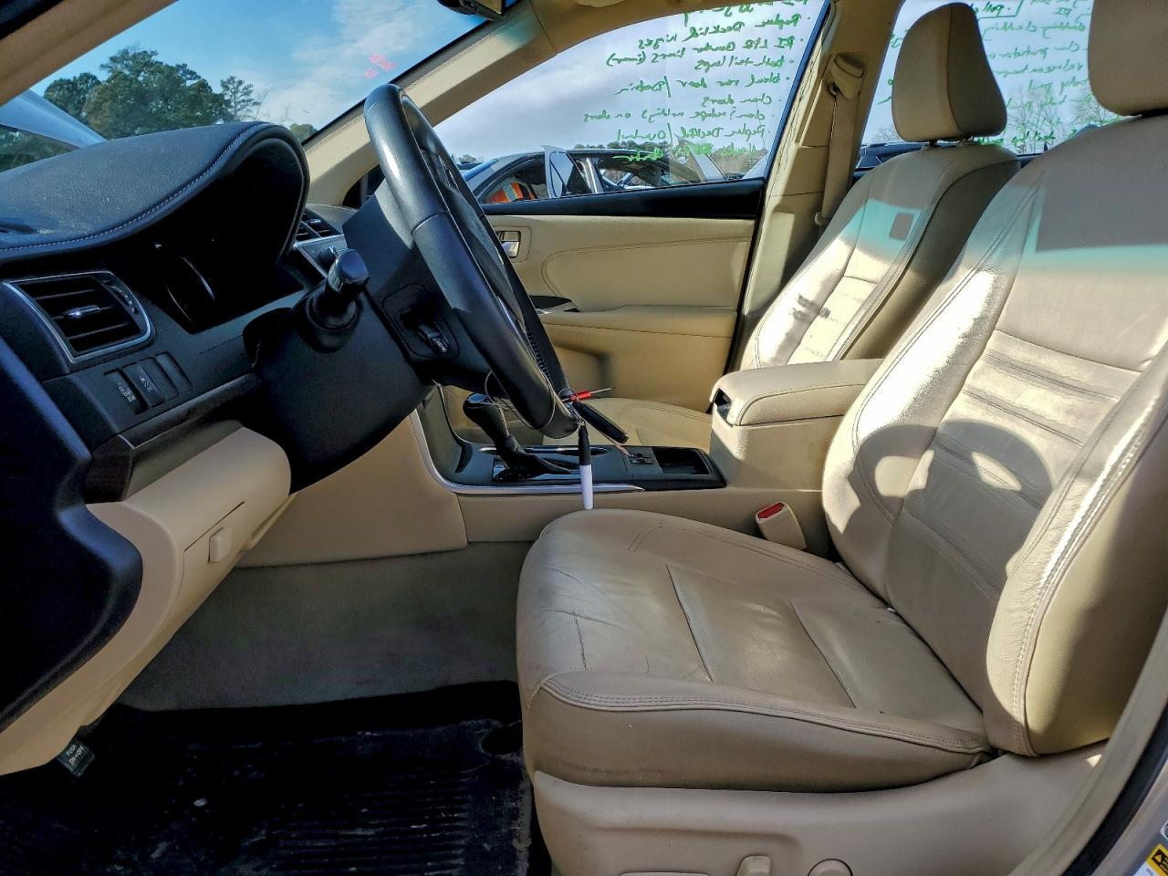 2017 TOYOTA CAMRY