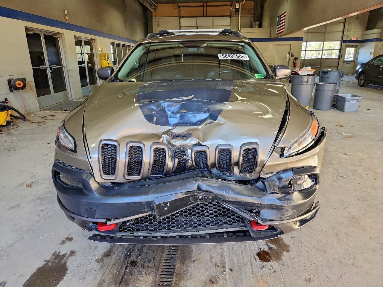2017 JEEP CHEROKEE