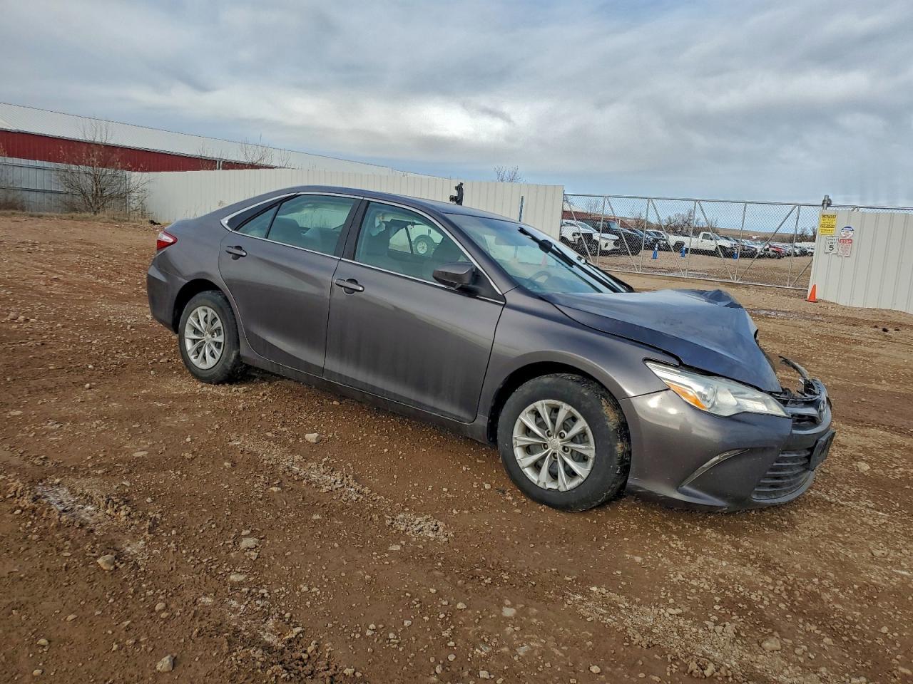 2016 TOYOTA CAMRY