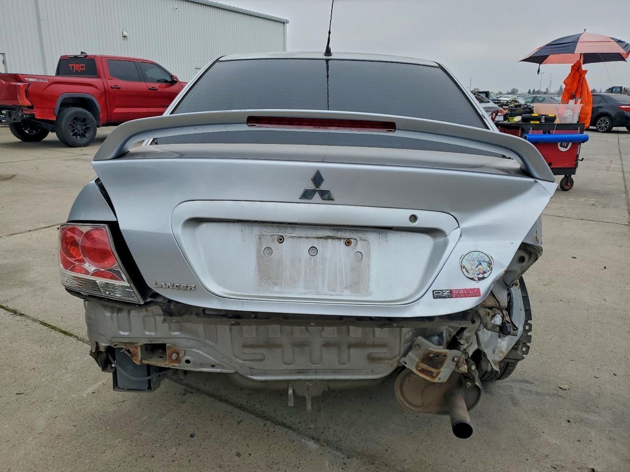 2005 MITSUBISHI LANCER