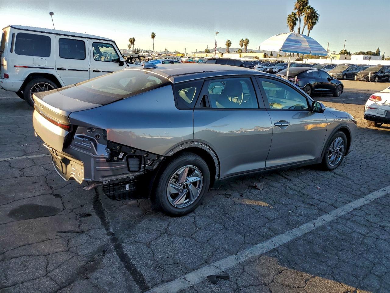 2025 KIA K4