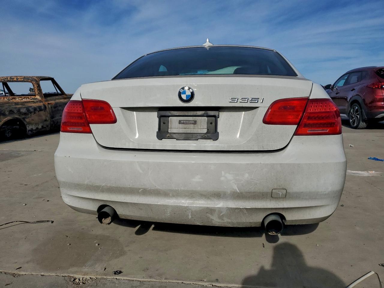 2012 BMW 3 SERIES