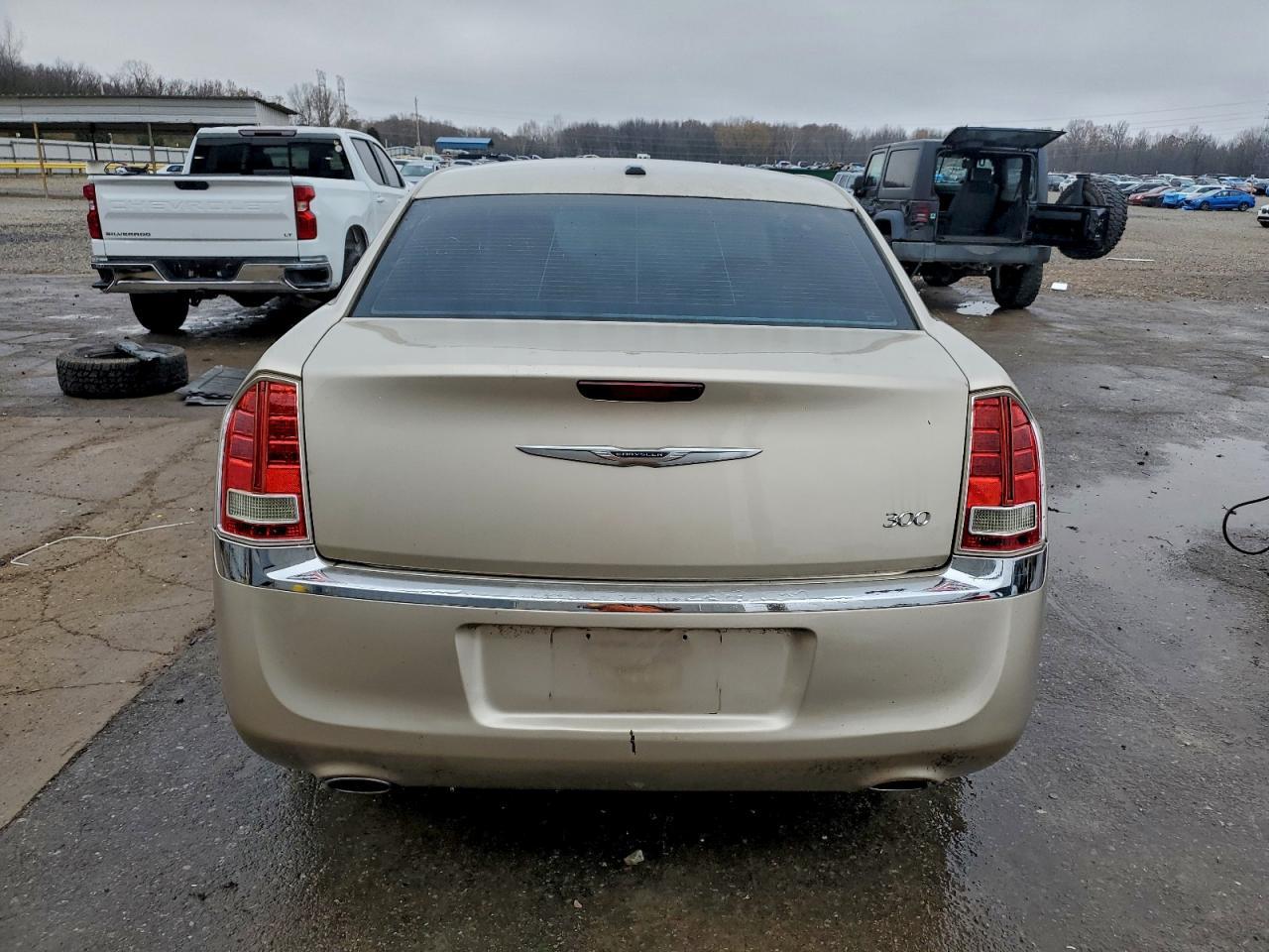 2012 CHRYSLER 300