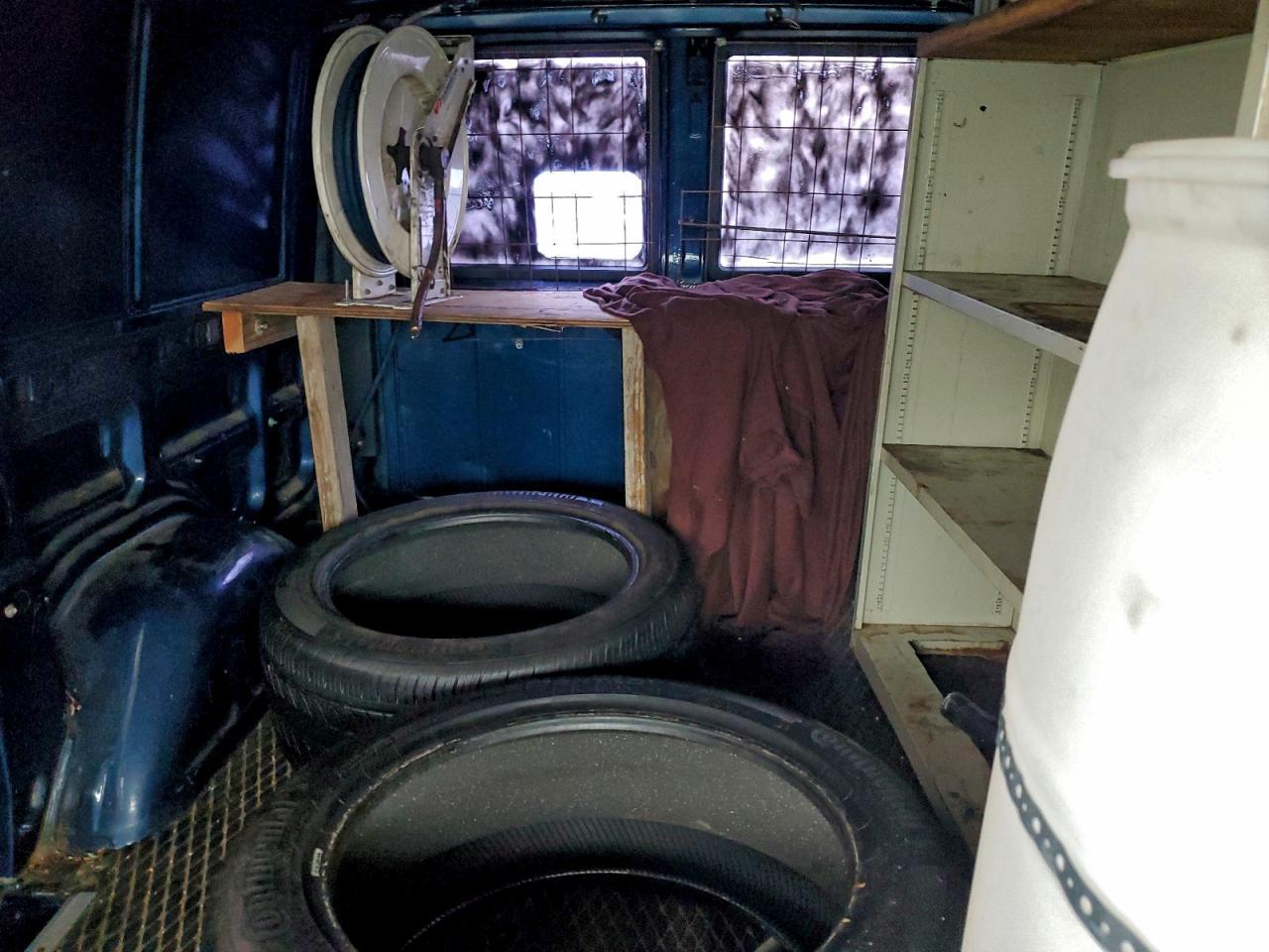 1999 CHEVROLET Astro