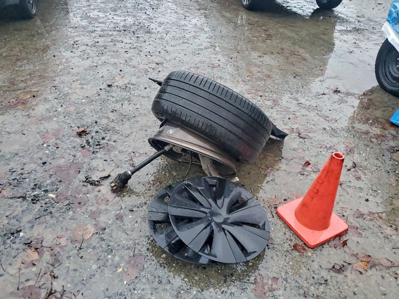 2021 TESLA MODEL S