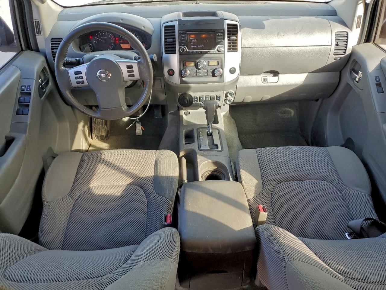 2016 NISSAN Frontier