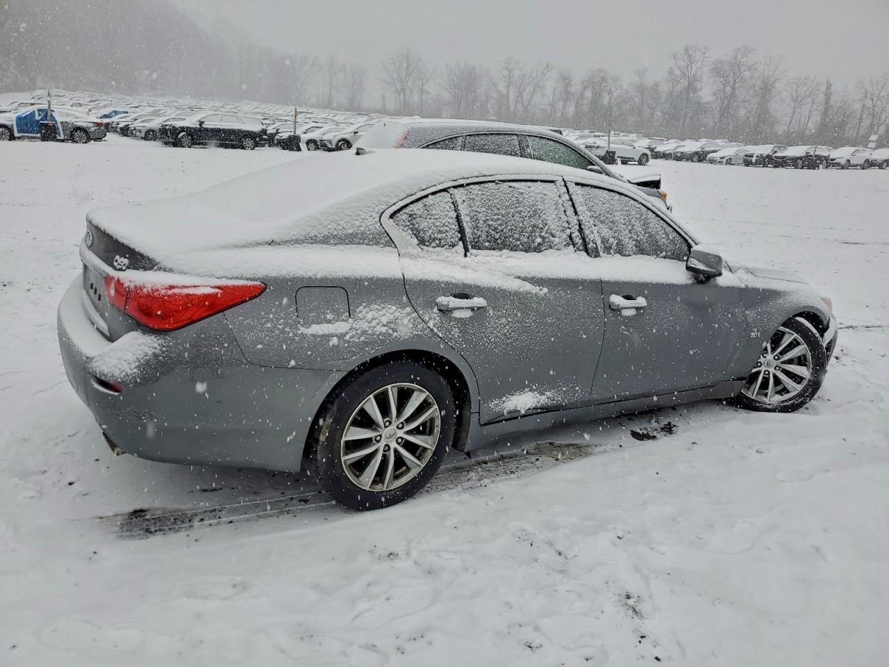 2017 INFINITI Q50