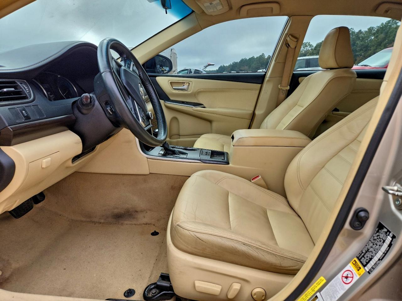 2016 TOYOTA CAMRY