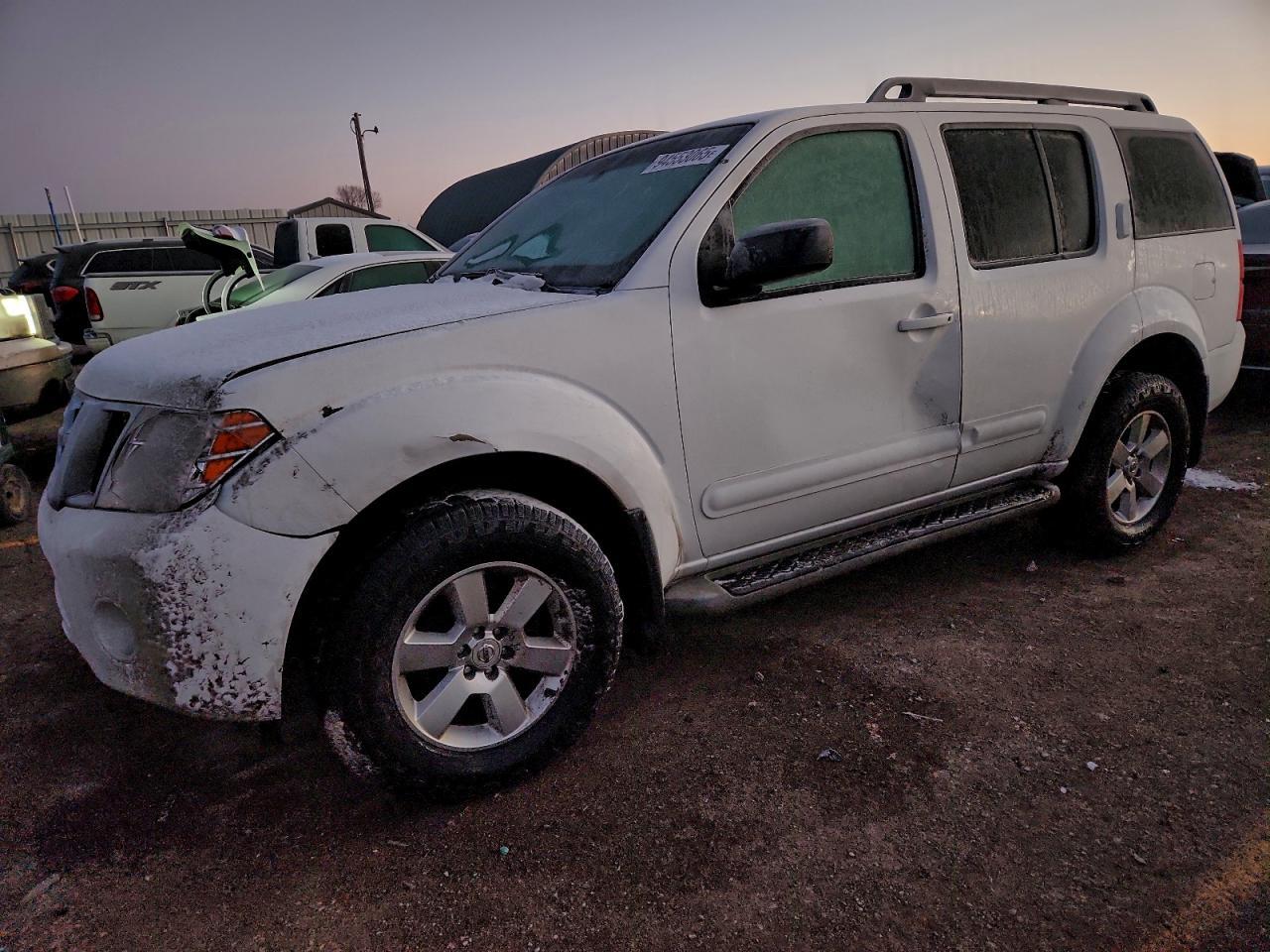 2012 NISSAN PATHFINDER