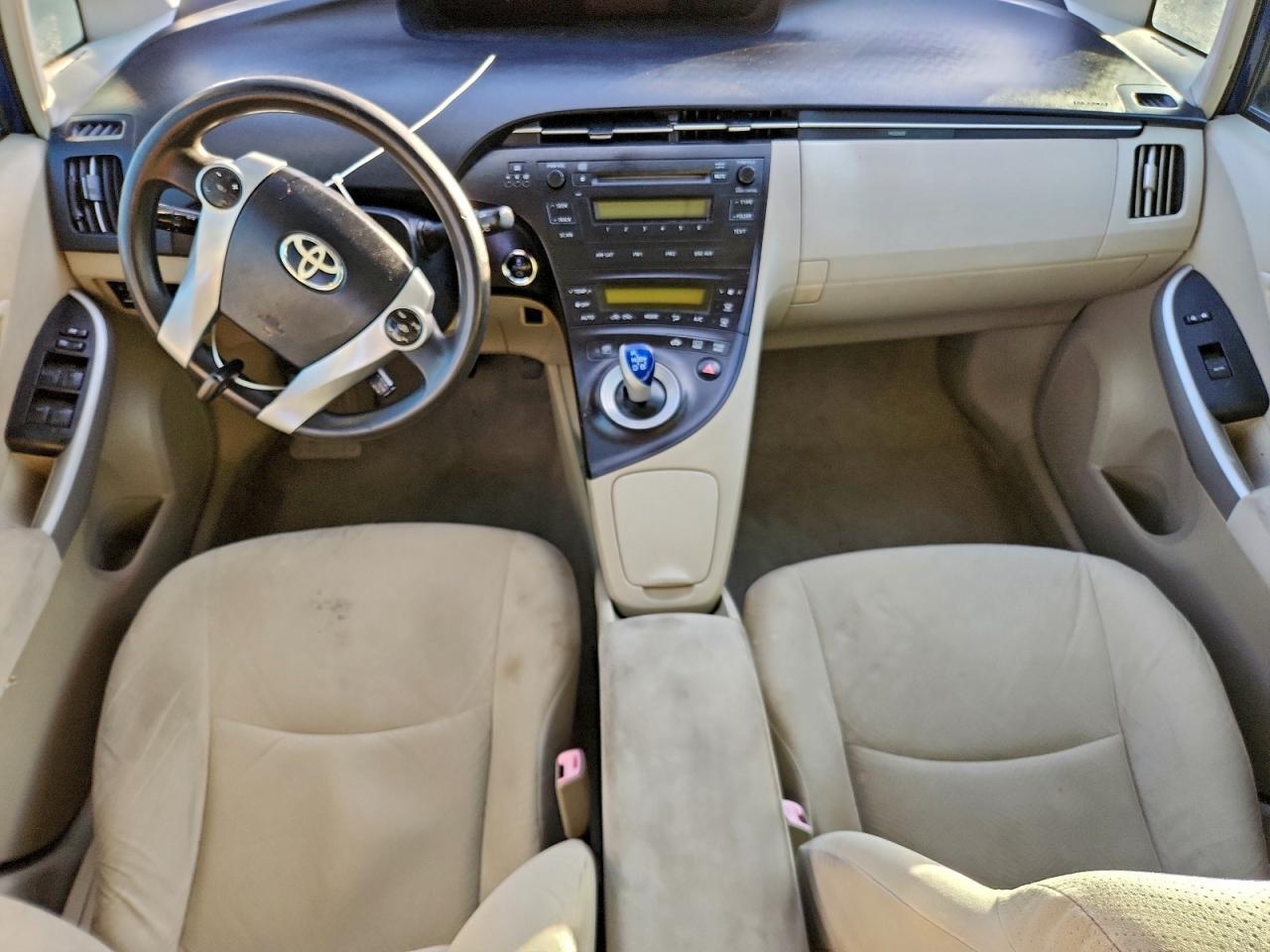 2011 TOYOTA PRIUS