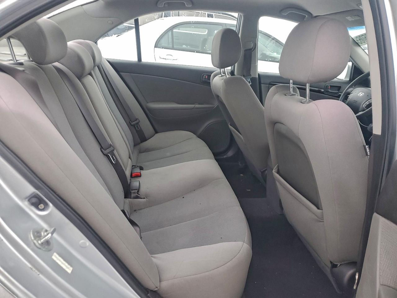 2010 HYUNDAI SONATA