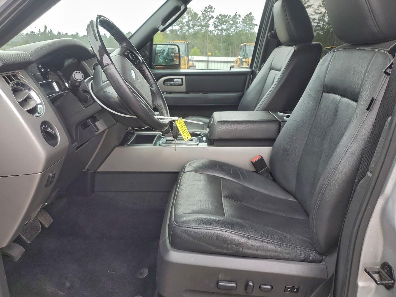 2014 FORD Expedition